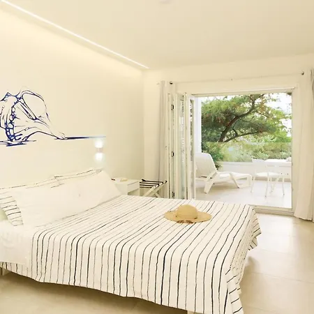 Sardvs B&beach 4*