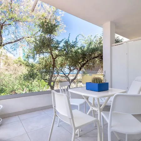 Guest house Sardvs B&beach