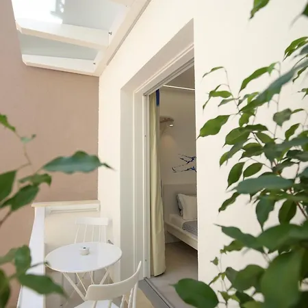 Sardvs B&beach 4*