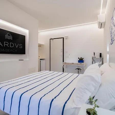 בית הארחה Sardvs B&beach קאסטלסארדו