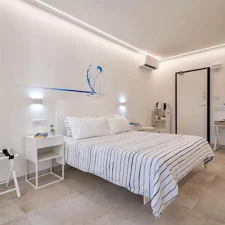 Sardvs B&beach בית הארחה 4*