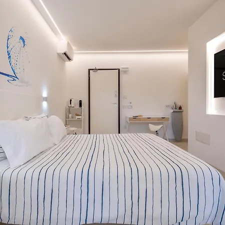 Sardvs B&beach בית הארחה