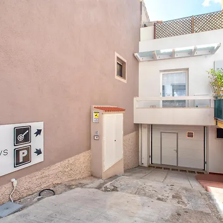 게스트하우스 Sardvs B&beach 4*